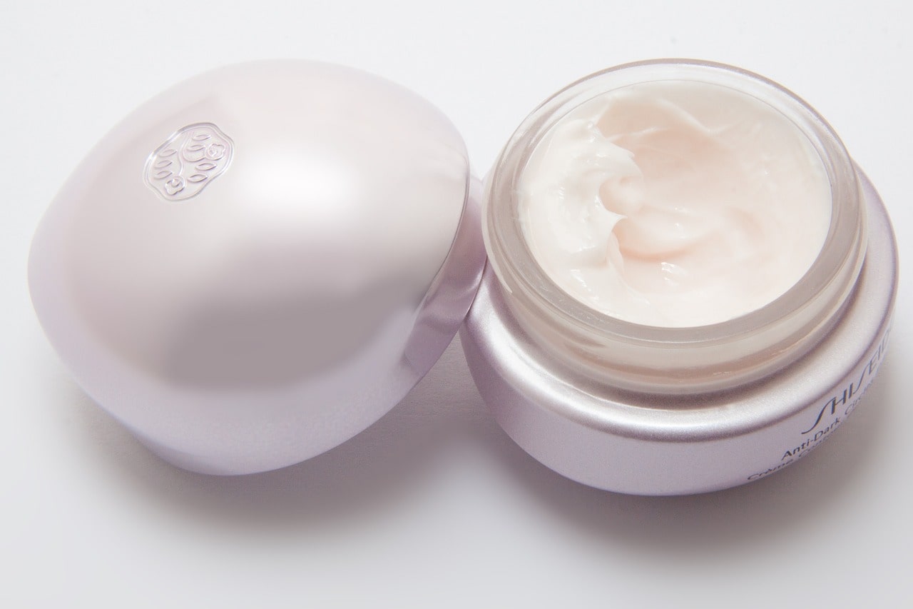 Are There Specific Ingredients To Avoid In Skincare Products For Acne-Prone Skin